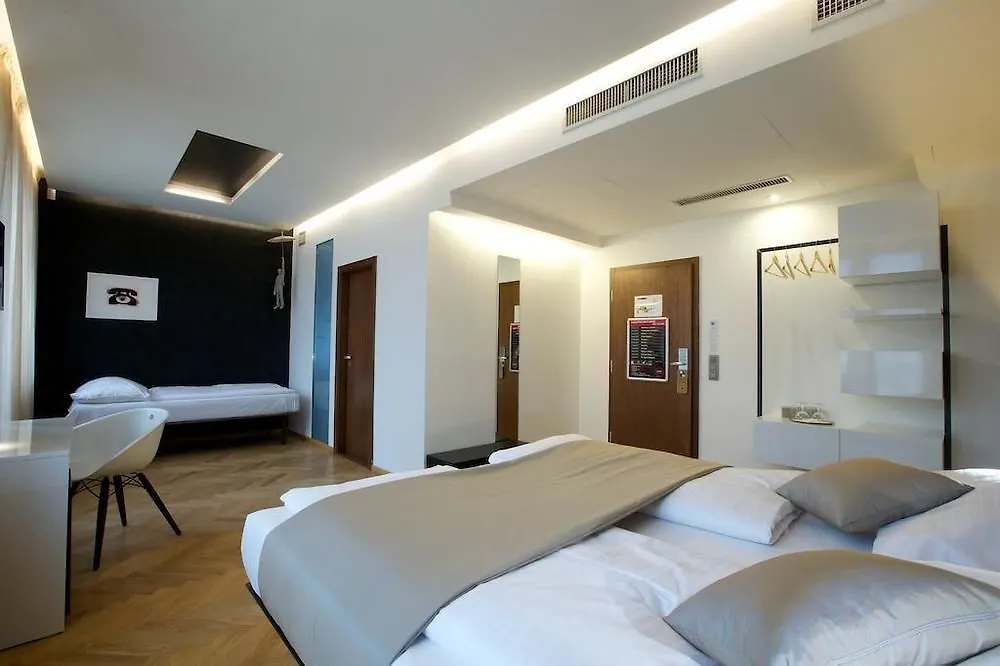 Mosaic House Design Hotel Prague